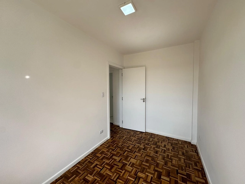 APARTAMENTO ESPAÇOSO VILA IZABEL CURITIBA: 13ª foto da galeria de imagens do imóvel