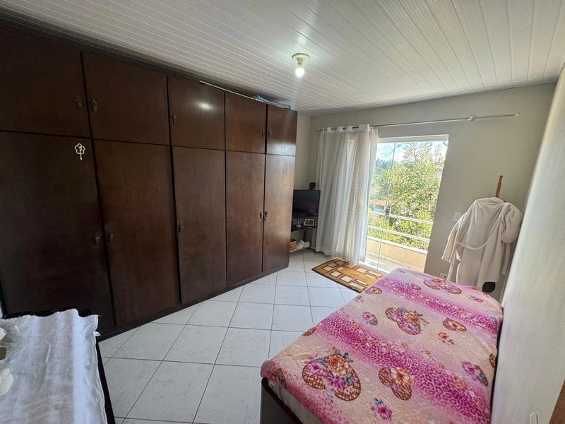 SOBRADO CENTRO DE CAMPO LARGO CONDOMÍNIO FECHADO: 7ª foto da galeria de imagens do imóvel
