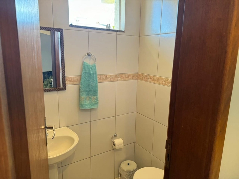 SOBRADO CENTRO DE CAMPO LARGO CONDOMÍNIO FECHADO: 10ª foto da galeria de imagens do imóvel