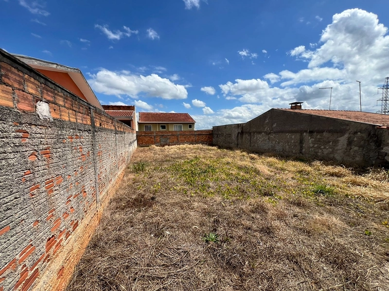 TERRENO PRÓXIMO AO CENTRO: 5ª foto da galeria de imagens do imóvel