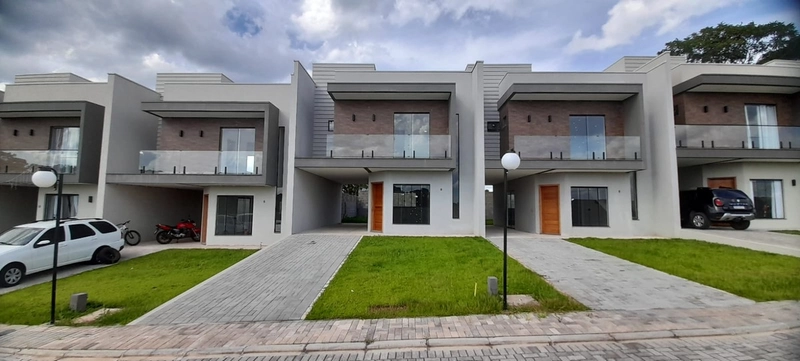 Casa de Alto Padrão a 5 Min do Centro – Entrada Parcelada e FGTS!: 2ª foto da galeria de imagens do imóvel