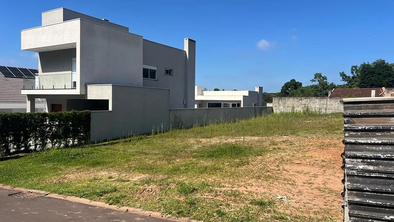 Terreno em condomínio com 511m² e ótima topografia!: 8ª foto da galeria de imagens do imóvel