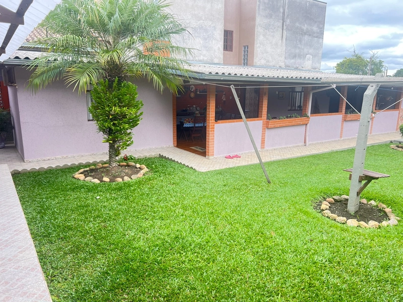 Casa ampla no centro de Campo Largo com quintal e churrasqueira!: 22ª foto da galeria de imagens do imóvel