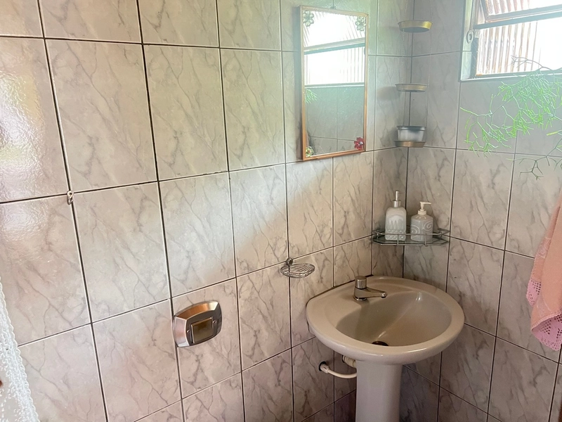 Casa ampla no centro de Campo Largo com quintal e churrasqueira!: 21ª foto da galeria de imagens do imóvel