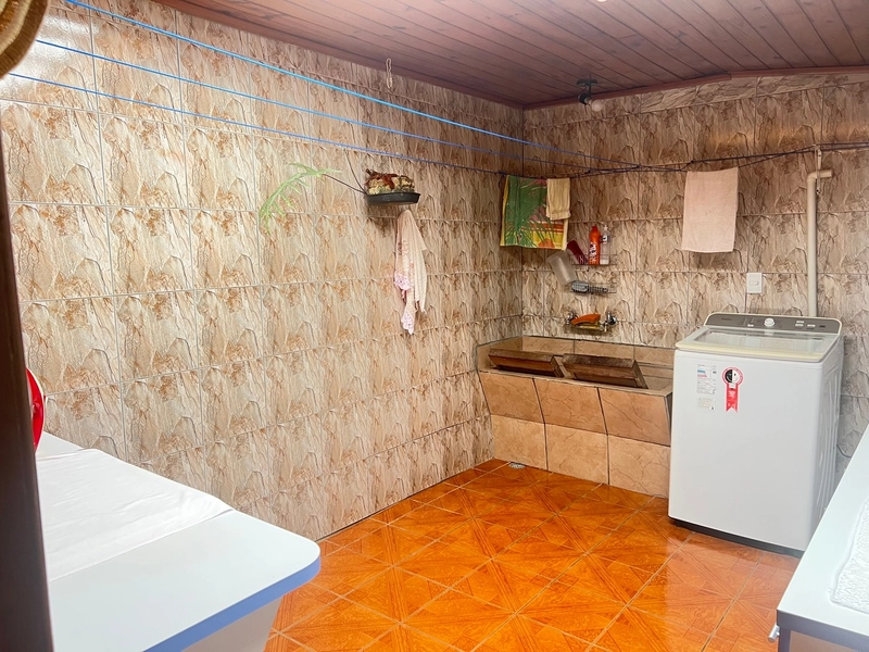 Casa ampla no centro de Campo Largo com quintal e churrasqueira!: 28ª foto da galeria de imagens do imóvel