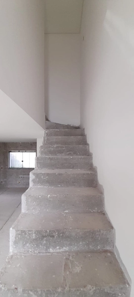 Sobrado de Alto Padrão a 5 Min do Centro – Entrada Parcelada e FGTS!: 28ª foto da galeria de imagens do imóvel
