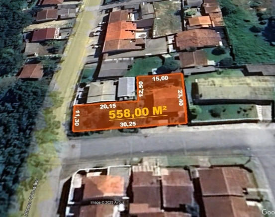 Casa com Amplo Terreno de esquina e Potencial Comercial Campo Largo!: 1ª foto da galeria de imagens do imóvel
