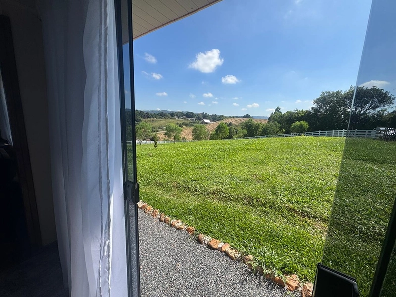 CHÁCARA FRENTE PARA ASFALTO, LINDA VISTA, POMAR, 100% ÁREA ABERTA E APROVEITADA: 41ª foto da galeria de imagens do imóvel