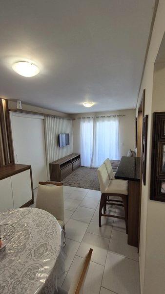 APARTAMENTO DO LADO DO PARQUE, CENTRO DA CIDADE: 3ª foto da galeria de imagens do imóvel