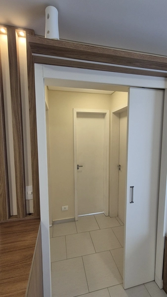 APARTAMENTO DO LADO DO PARQUE, CENTRO DA CIDADE: 36ª foto da galeria de imagens do imóvel