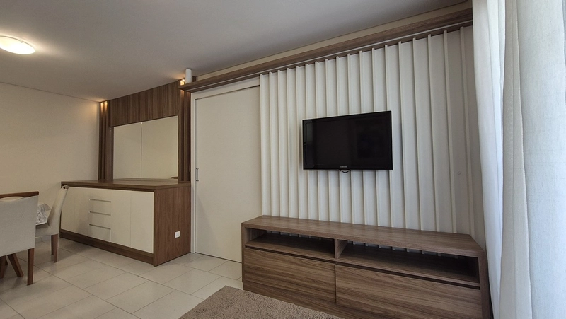 APARTAMENTO DO LADO DO PARQUE, CENTRO DA CIDADE: 6ª foto da galeria de imagens do imóvel