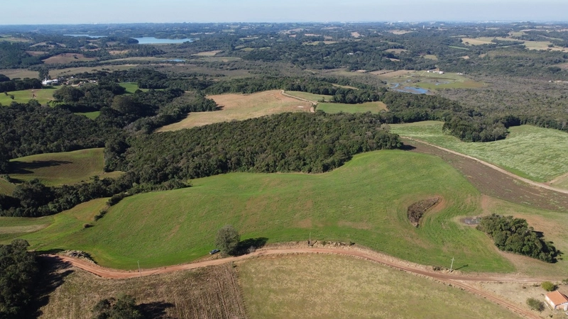 Terreno com vista de cinema a 10 min do centro de Campo Largo!: 4ª foto da galeria de imagens do imóvel