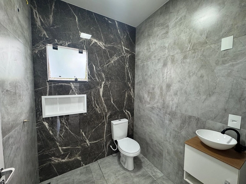 Casa nova, moderna e com quintal amplo esperando por você!: 10ª foto da galeria de imagens do imóvel