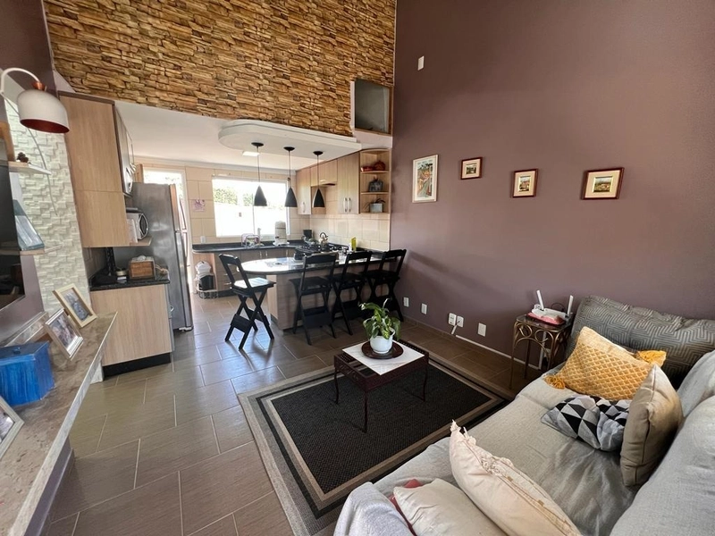 Casa em Condomínio Privativo com poucas unidades: 3ª foto da galeria de imagens do imóvel