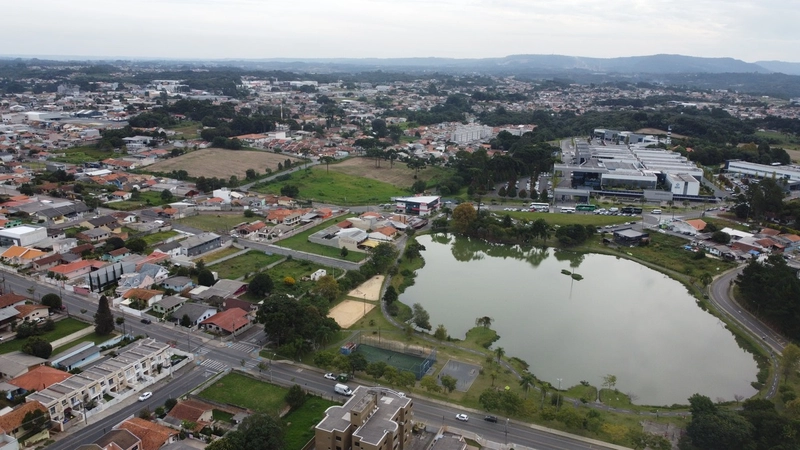 Terreno à venda com localização privilegiada!: 9ª foto da galeria de imagens do imóvel