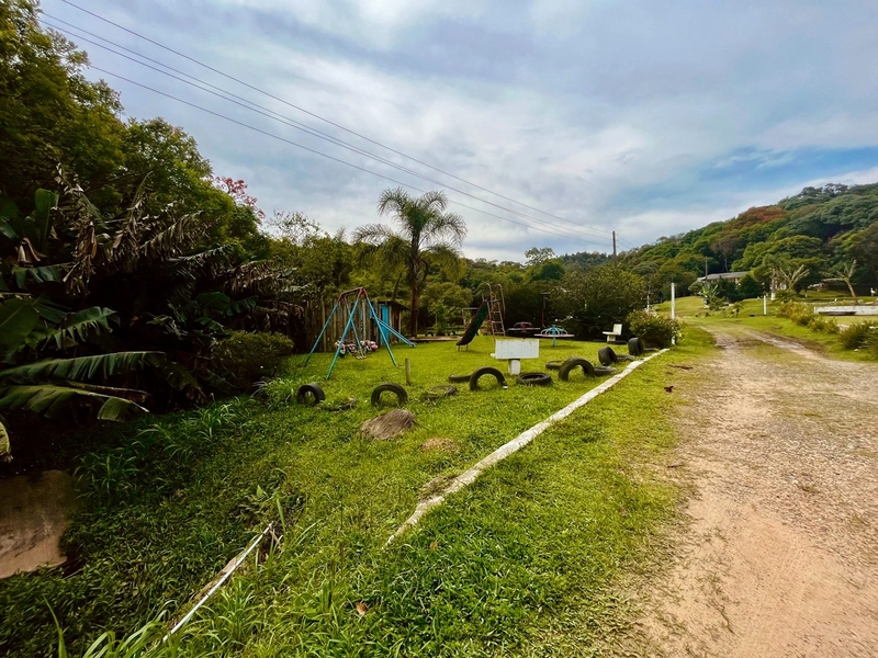 Chácara Completa no Centro do Bugre - Oportunidade Única!: 31ª foto da galeria de imagens do imóvel