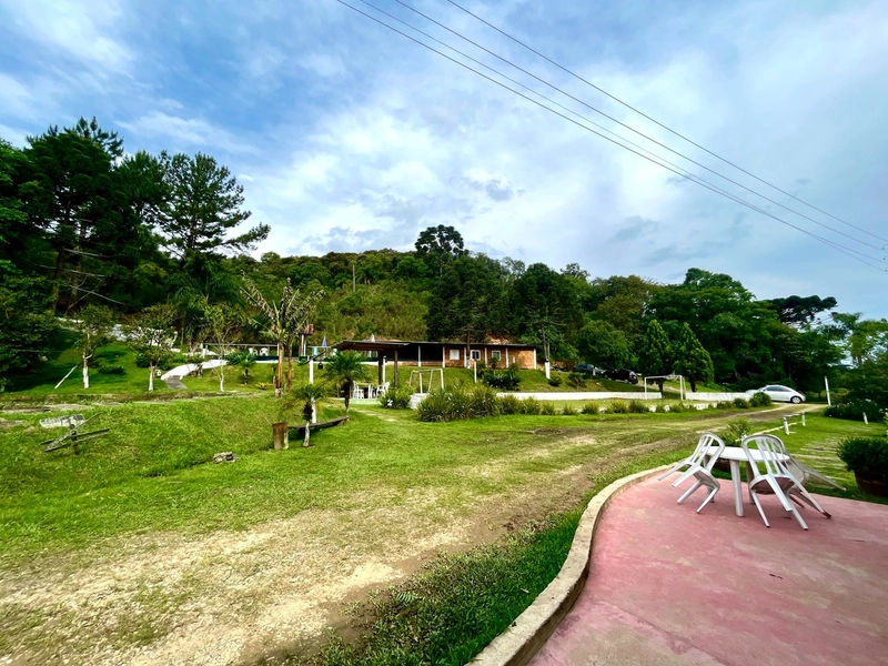 Chácara Completa no Centro do Bugre - Oportunidade Única!: 2ª foto da galeria de imagens do imóvel