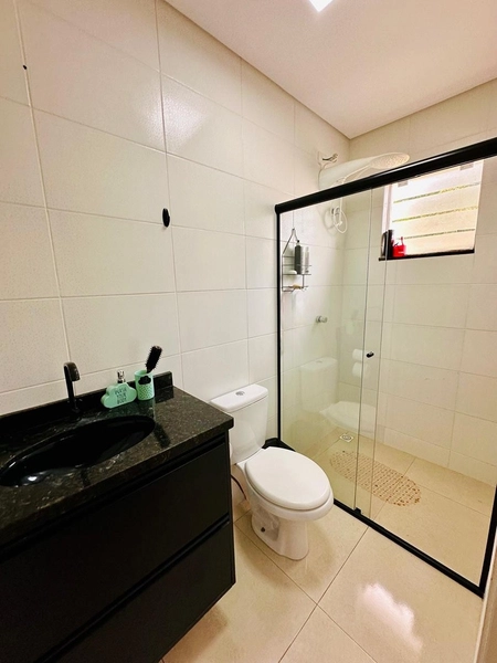 Casa à venda em condomínio! Conforto, segurança e excelente localização!: 6ª foto da galeria de imagens do imóvel