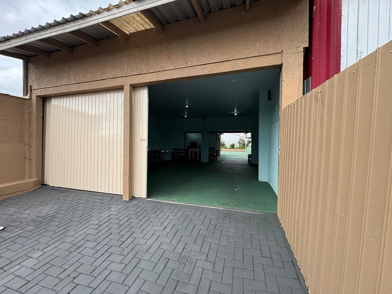 CASA, BARRACÃO TERRENO AMPLO: 21ª foto da galeria de imagens do imóvel