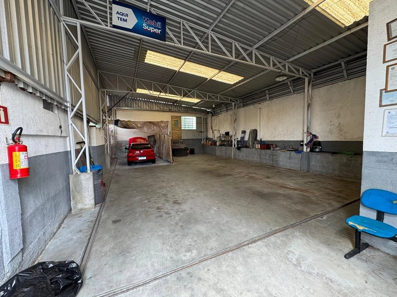 CASA, BARRACÃO TERRENO AMPLO: 15ª foto da galeria de imagens do imóvel