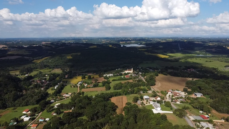 Lindo terreno na Colônia Campina: 19ª foto da galeria de imagens do imóvel