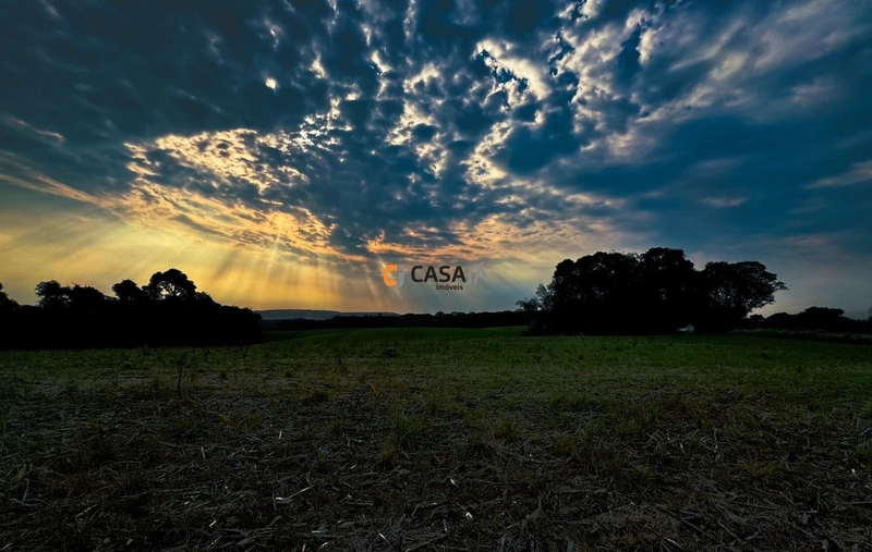Lindo terreno na Colônia Campina: 32ª foto da galeria de imagens do imóvel