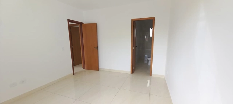 Design moderno e localização privilegiada: conquiste sua casa nova a poucos passos do Parque da Lagoa! : 14ª foto da galeria de imagens do imóvel