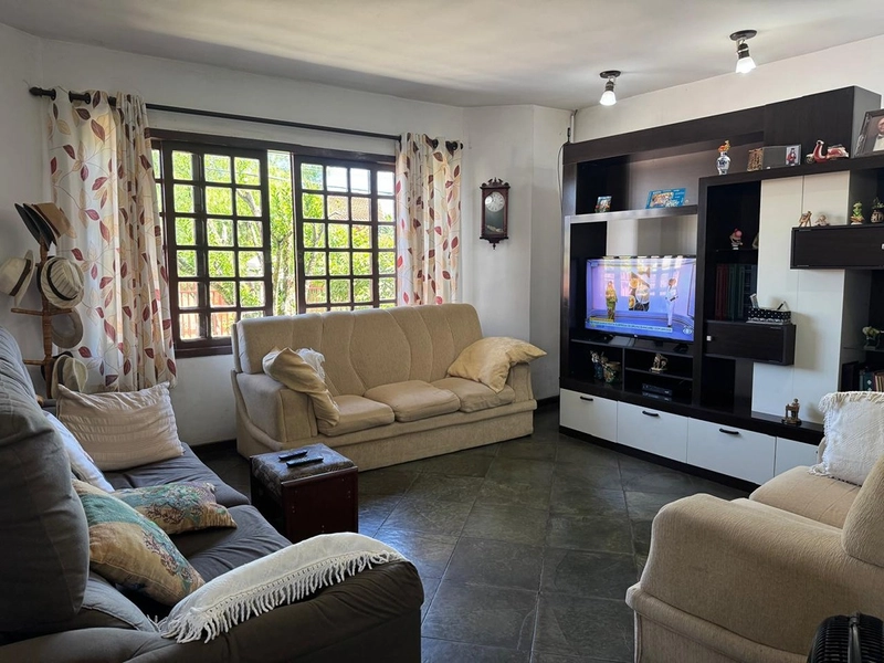 CASA E TERRENO ESPAÇOSO VILA BANCÁRIA: 4ª foto da galeria de imagens do imóvel