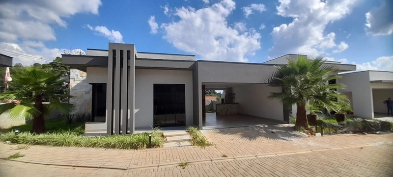 Linda casa em Condomínio no Bugre: 1ª foto da galeria de imagens do imóvel