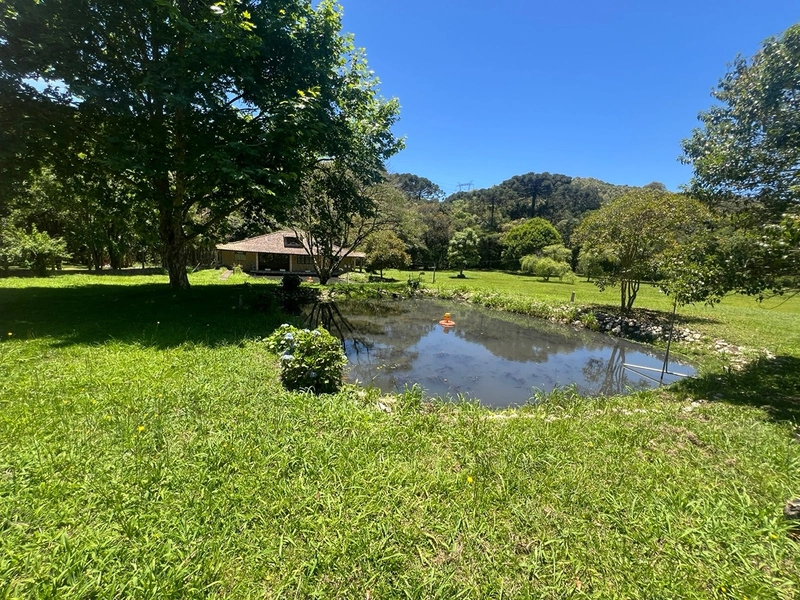 Refúgio perfeito com rio, tanques e natureza exuberante - venha conhecer!: 2ª foto da galeria de imagens do imóvel