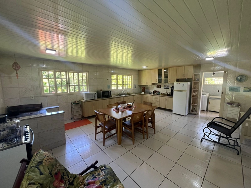 Refúgio perfeito com rio, tanques e natureza exuberante - venha conhecer!: 6ª foto da galeria de imagens do imóvel