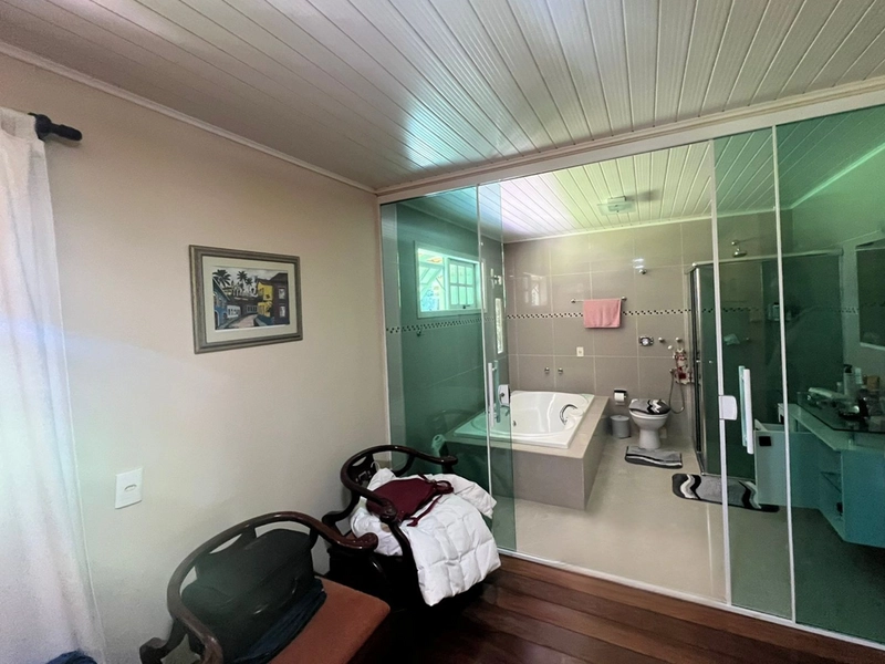 Refúgio perfeito com rio, tanques e natureza exuberante - venha conhecer!: 9ª foto da galeria de imagens do imóvel