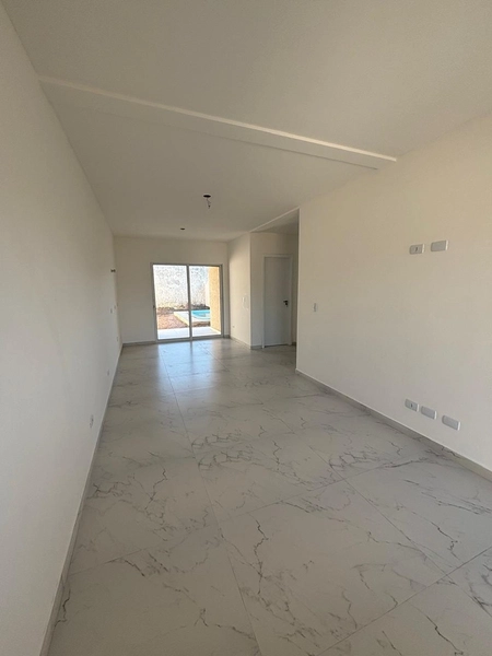 Casa com piscina a 200 metros da praia em Guaratuba!: 3ª foto da galeria de imagens do imóvel