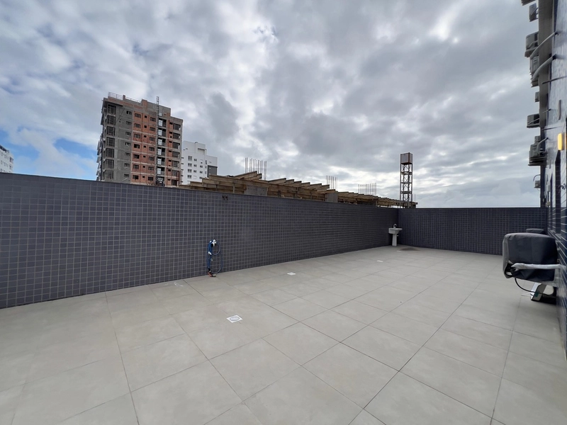 APTO COM TERRAÇO 1 QUADRA DO MAR: 36ª foto da galeria de imagens do imóvel