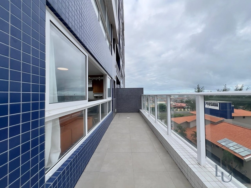 APTO COM TERRAÇO 1 QUADRA DO MAR: 4ª foto da galeria de imagens do imóvel