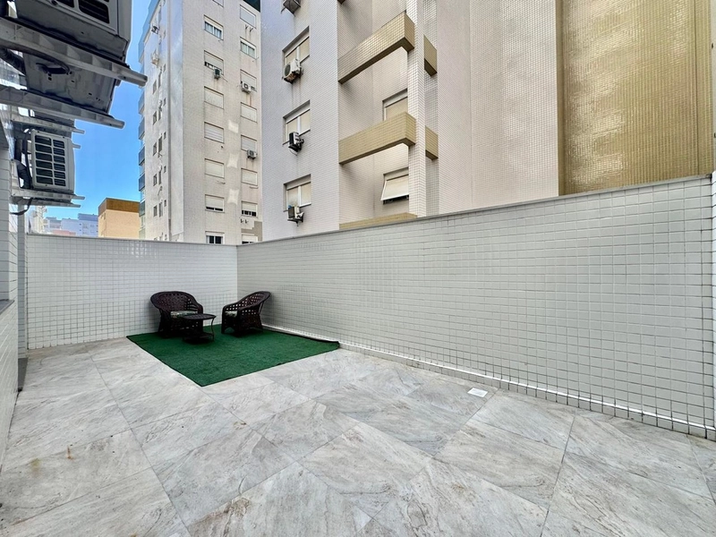 APTO COM TERRAÇO PRIVATIVO: 4ª foto da galeria de imagens do imóvel