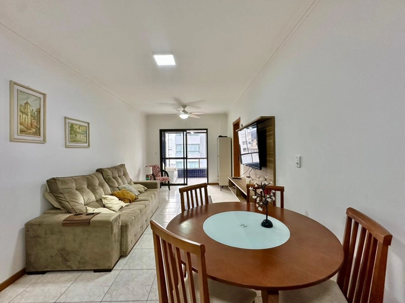 APARTAMENTO COM SACADA DE FRENTE!: 8ª foto da galeria de imagens do imóvel
