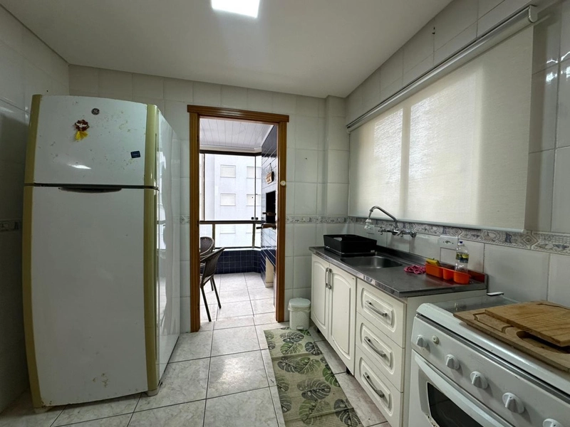 APARTAMENTO COM SACADA DE FRENTE!: 3ª foto da galeria de imagens do imóvel
