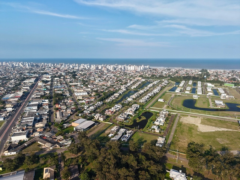 CASA À VENDA EM ATLÂNTIDA FRENTE LAGO: 47ª foto da galeria de imagens do imóvel