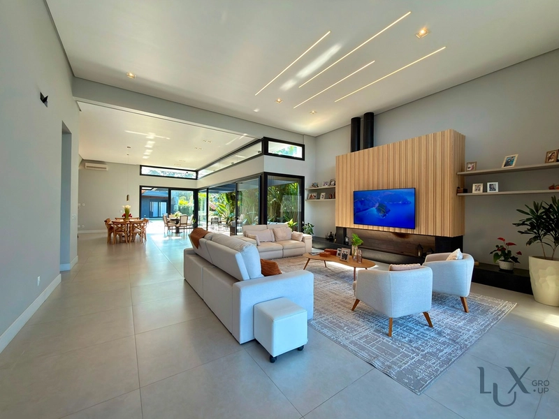 CASA À VENDA EM ATLÂNTIDA FRENTE LAGO: 2ª foto da galeria de imagens do imóvel