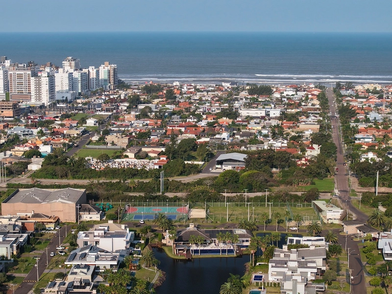 CASA À VENDA EM ATLÂNTIDA FRENTE LAGO: 48ª foto da galeria de imagens do imóvel