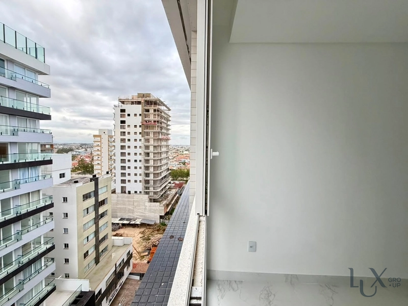 2 quartos apenas uma quadra do mar!!: 3ª foto da galeria de imagens do imóvel