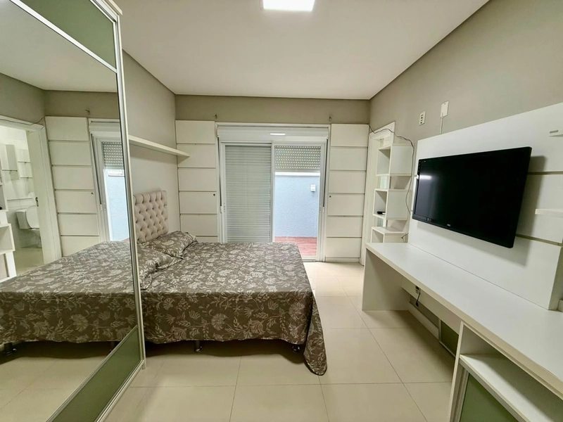 CASA TÉRREA, 03 SUÍTES, ÓTIMA LOCALIZAÇÃO NO CONDADO DE CAPÃO!: 14ª foto da galeria de imagens do imóvel