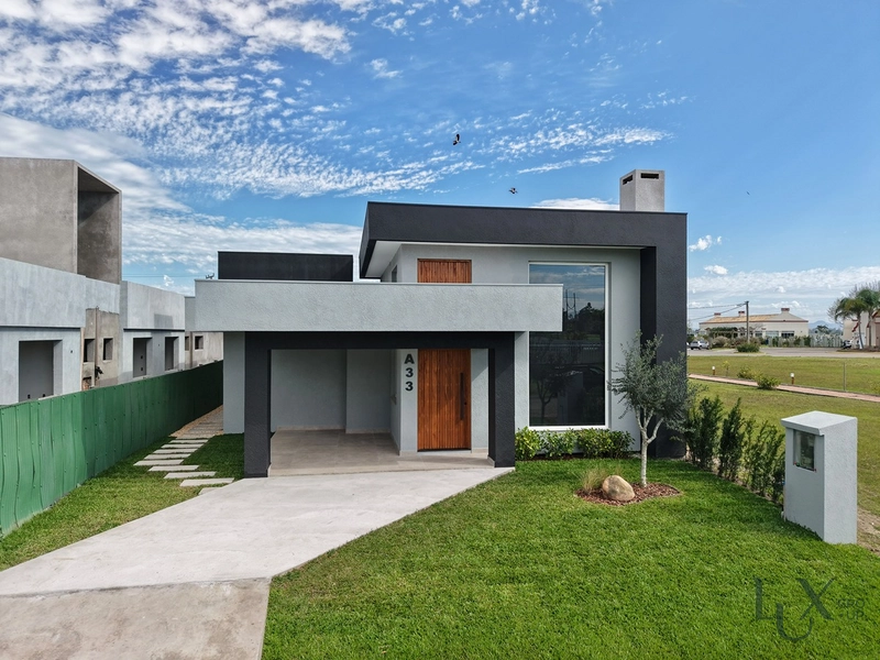 CASA CONDOMÍNIO TERRA SUL!! 3 SUÍTES • PISCINA • QUIOSQUE: 1ª foto da galeria de imagens do imóvel