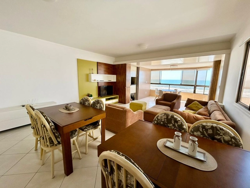 APARTAMENTO  COM VISTA ETERNA PARA O MAR: 13ª foto da galeria de imagens do imóvel