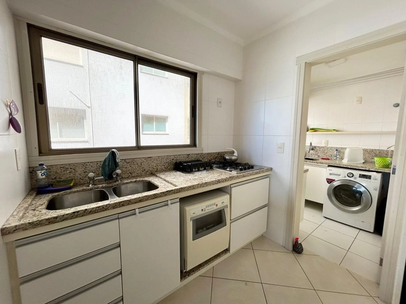 APARTAMENTO  COM VISTA ETERNA PARA O MAR: 16ª foto da galeria de imagens do imóvel