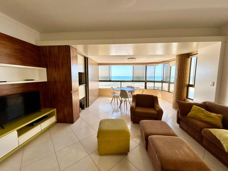 APARTAMENTO  COM VISTA ETERNA PARA O MAR: 10ª foto da galeria de imagens do imóvel