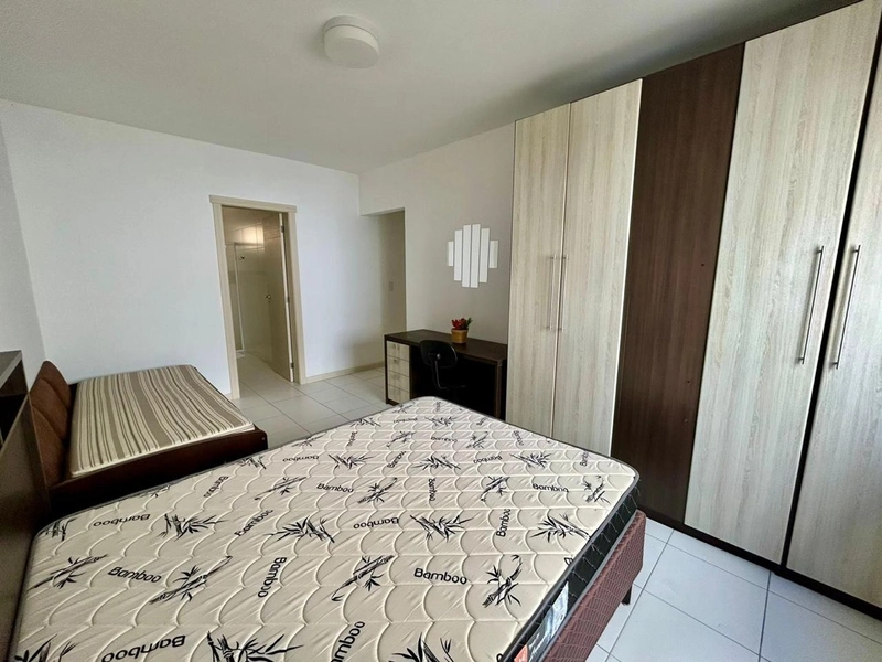 APARTAMENTO  COM VISTA ETERNA PARA O MAR: 20ª foto da galeria de imagens do imóvel