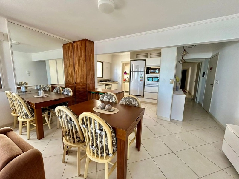 APARTAMENTO  COM VISTA ETERNA PARA O MAR: 14ª foto da galeria de imagens do imóvel