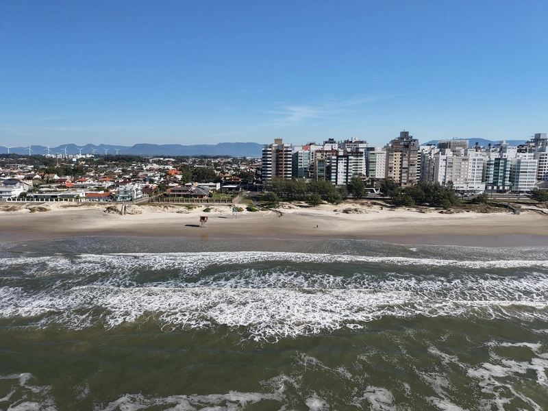 COBERTURA À VENDA NA BEIRA MAR DE CAPÃO DA CANOA: 67ª foto da galeria de imagens do imóvel
